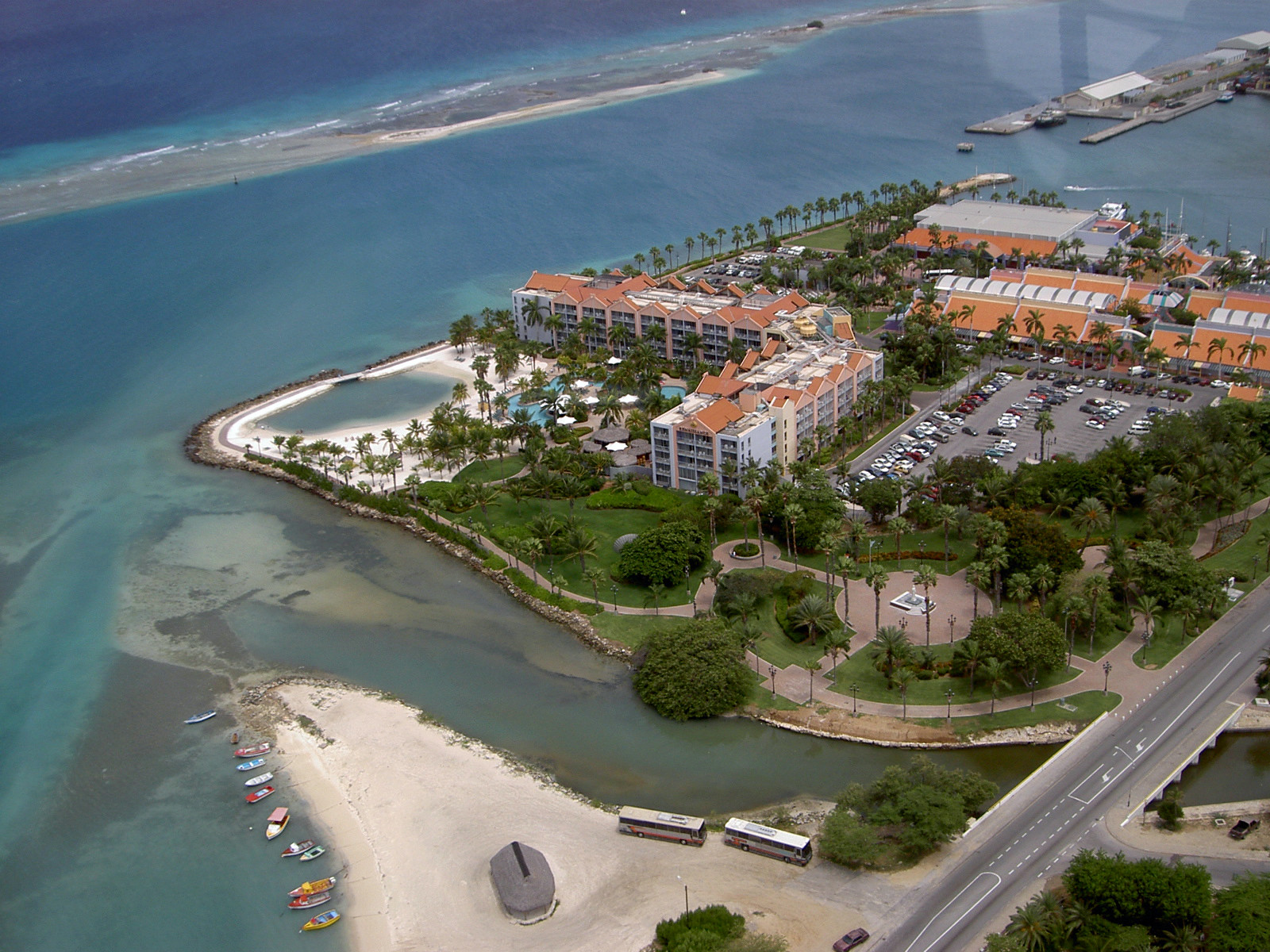 Ораньестад (Oranjestad). Фото 1 – фотографии Арубы