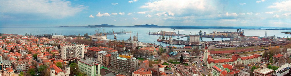 Панорамный вид Бургаса, Болгария. Фото 1 – фотографии Болгарии
