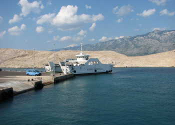 Катер на острове Раб, Хорватия. Фото 1 – фотографии Хорватии