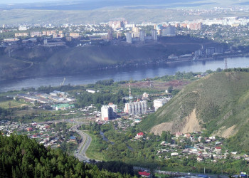 Парк спорта и отдыха Бобровый лог, вид на Красноярск. Фото 1 – фотографии России