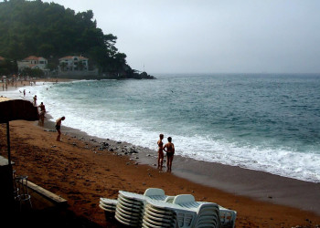 Пляж в Петровац, Черногория. Фото 7 – фотографии Черногории