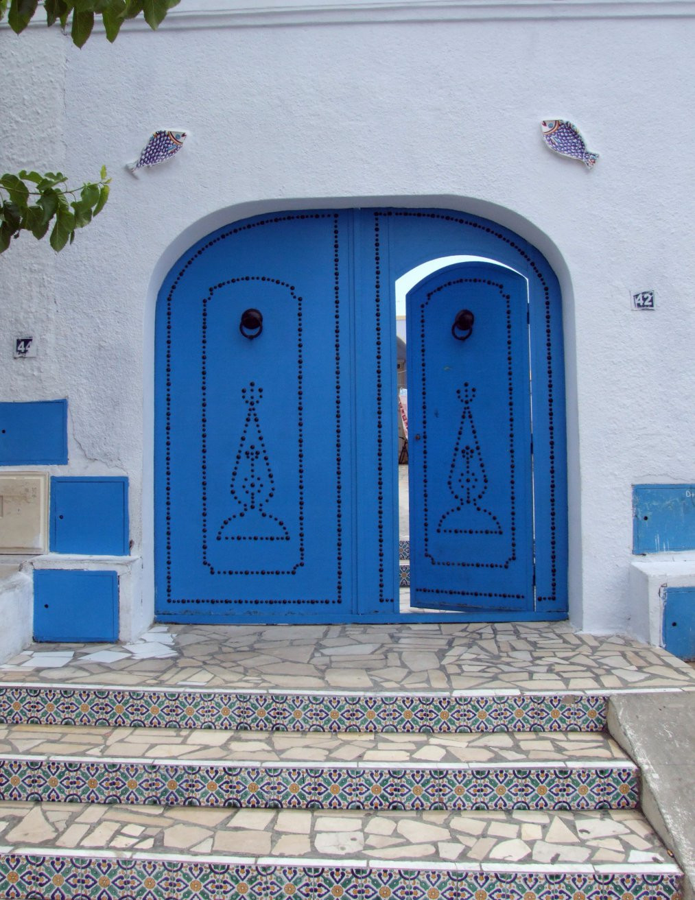 Вход в мечеть, Северный Тунис – фотографии Туниса