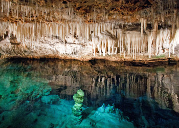 Кристал-Кейв (Crystal Cave) в Гамильтоне, Бермуды – фотографии Бермудских островов