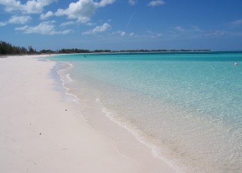 Море на острове Берри Айлендс, Багамские острова. Фото 18 – фотографии Багамских островов