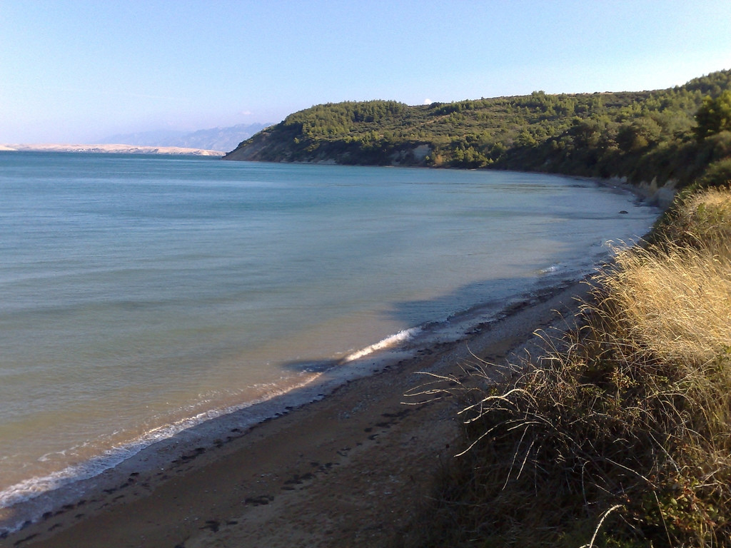 Берег на острове Паг, Хорватия. Фото 32 – фотографии Хорватии