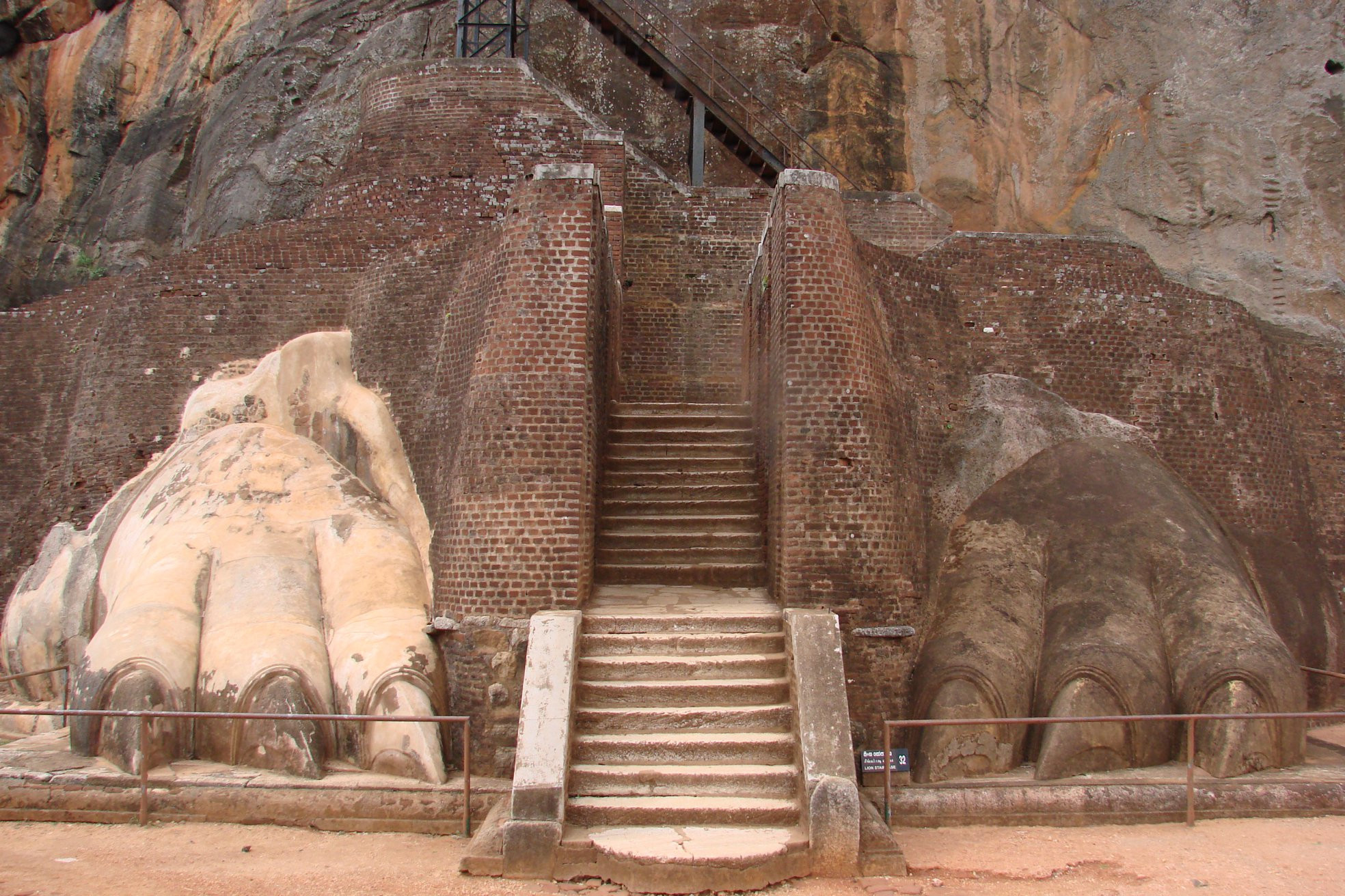 Сигирия, Шри-Ланка, фото № 52236 – фотографии Шри-Ланки