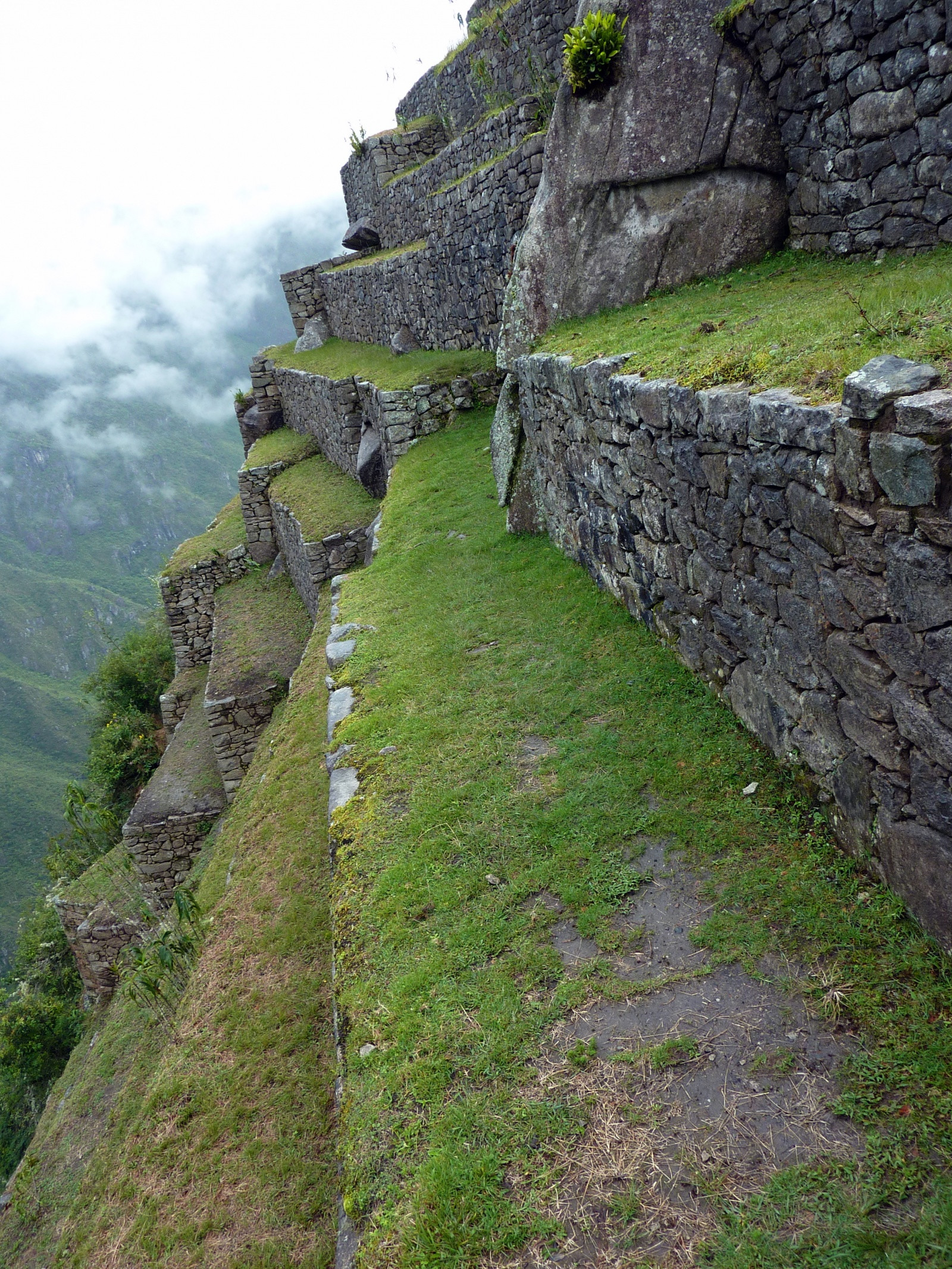 террасы города среди облаков – фотографии Перу