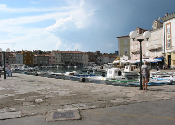 Набережная на острове Црес, Хорватия. Фото 2 – фотографии Хорватии