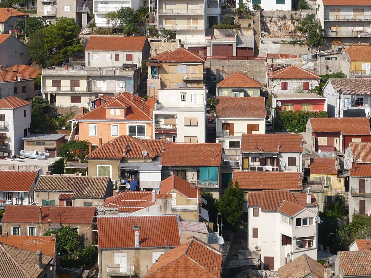 Дома в Шибеник, Хорватия. Фото 12 – фотографии Хорватии