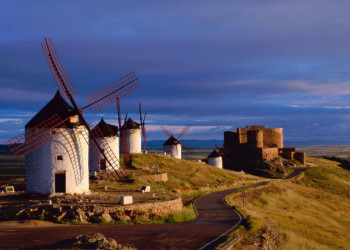 Ветряные мельницы в Консуэгре. Испания. Фото 8 – фотографии Испании