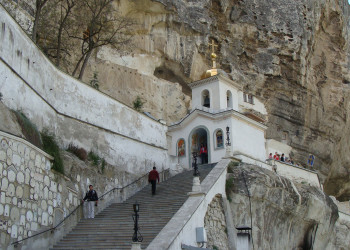 Свято-Успенский мужской монастырь, Крым. Фото 1 – фотографии России