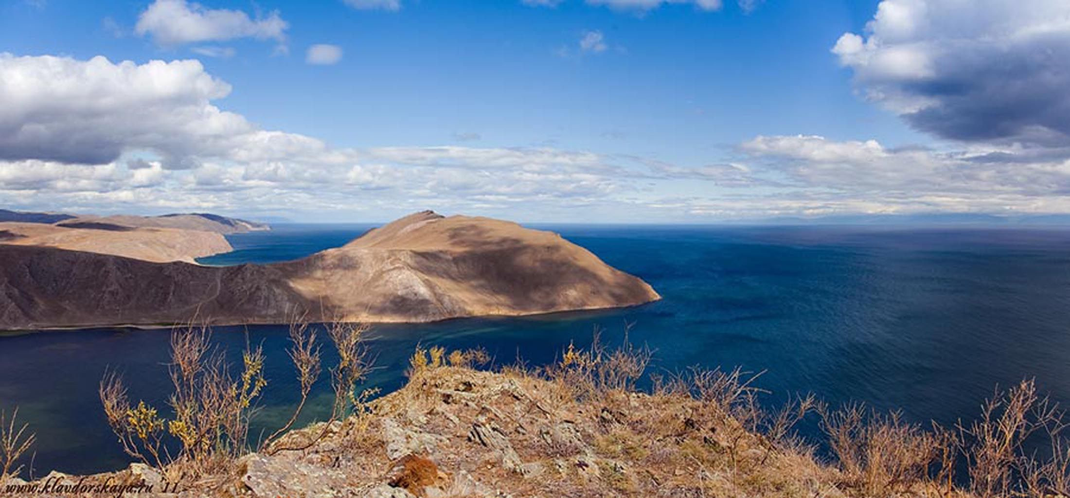Бухта Анга. – фотографии России