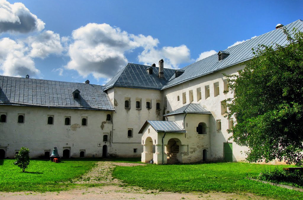 Поганкины палаты в Пскове. Фото 3 – фотографии России