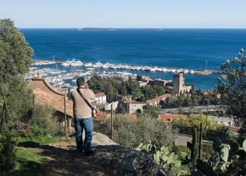 Порт в Манделье-ля-Напуль, Франция. Фото 1 – фотографии Франции