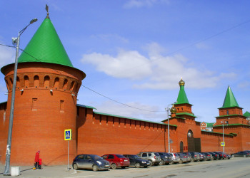 Царевококшайский кремль в Йошкар-Оле. Фото 1 – фотографии России