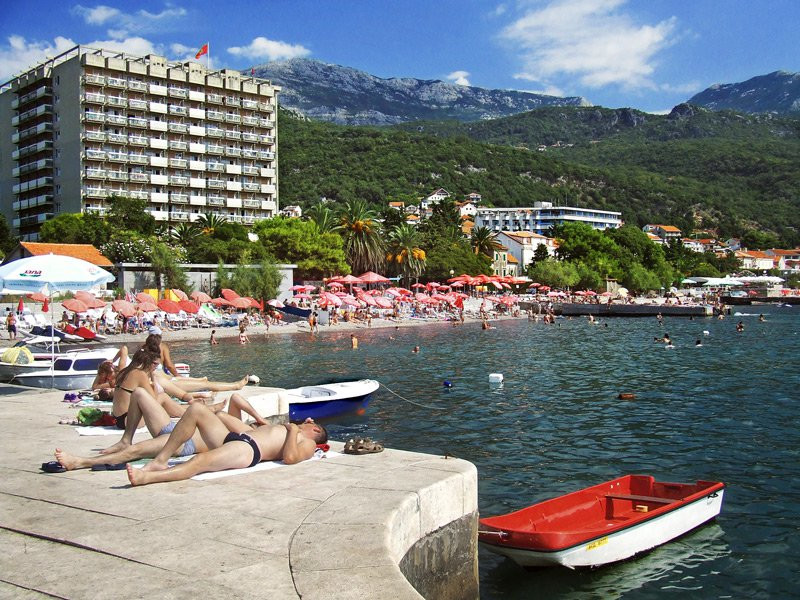 Пляж в Игало, Черногория. Фото 7 – фотографии Черногории