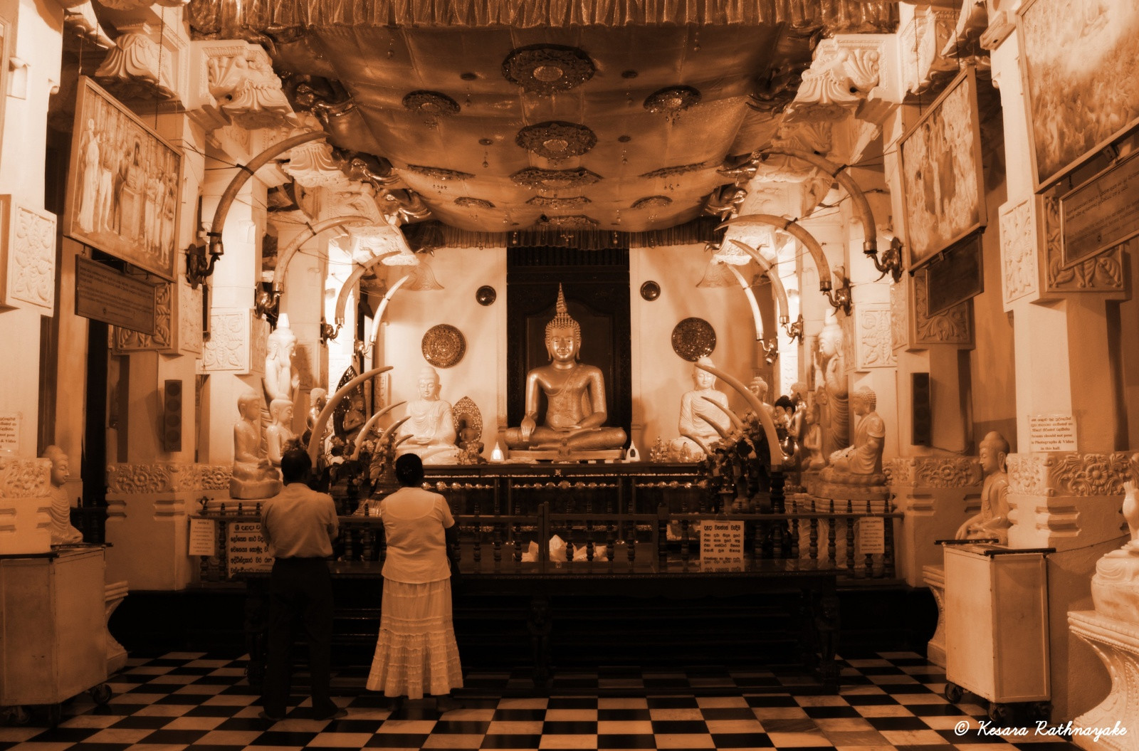 Буддистский Храм Зуба Будды в Канди. Фото 5 – фотографии Шри-Ланки