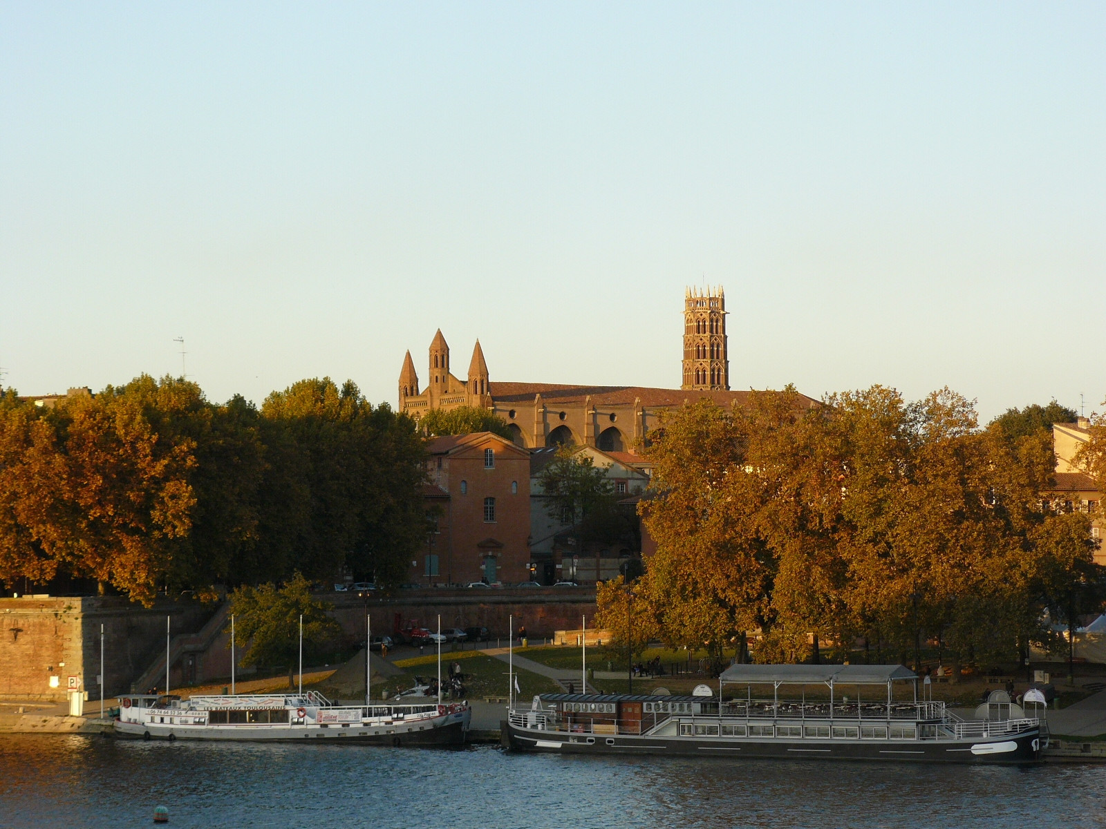 Река в Тулузе, Франция. Фото 4 – фотографии Франции