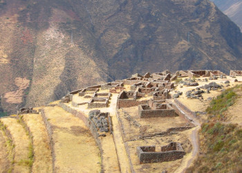 Каллакаса (Q’allaqasa), цитадель. – фотографии Перу