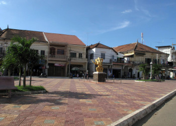 Дома в Кампонгтяме, Камбоджа. Фото 1 – фотографии Камбоджи