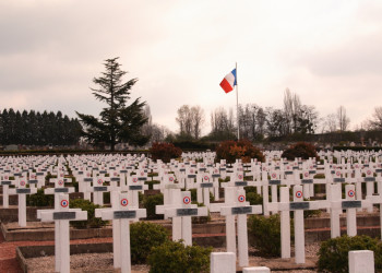 Кладбище в Дижоне, Франция – фотографии Франции