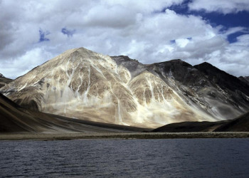 Озеро Пангонг-Цо (Pangong Tso) – фотографии Китая