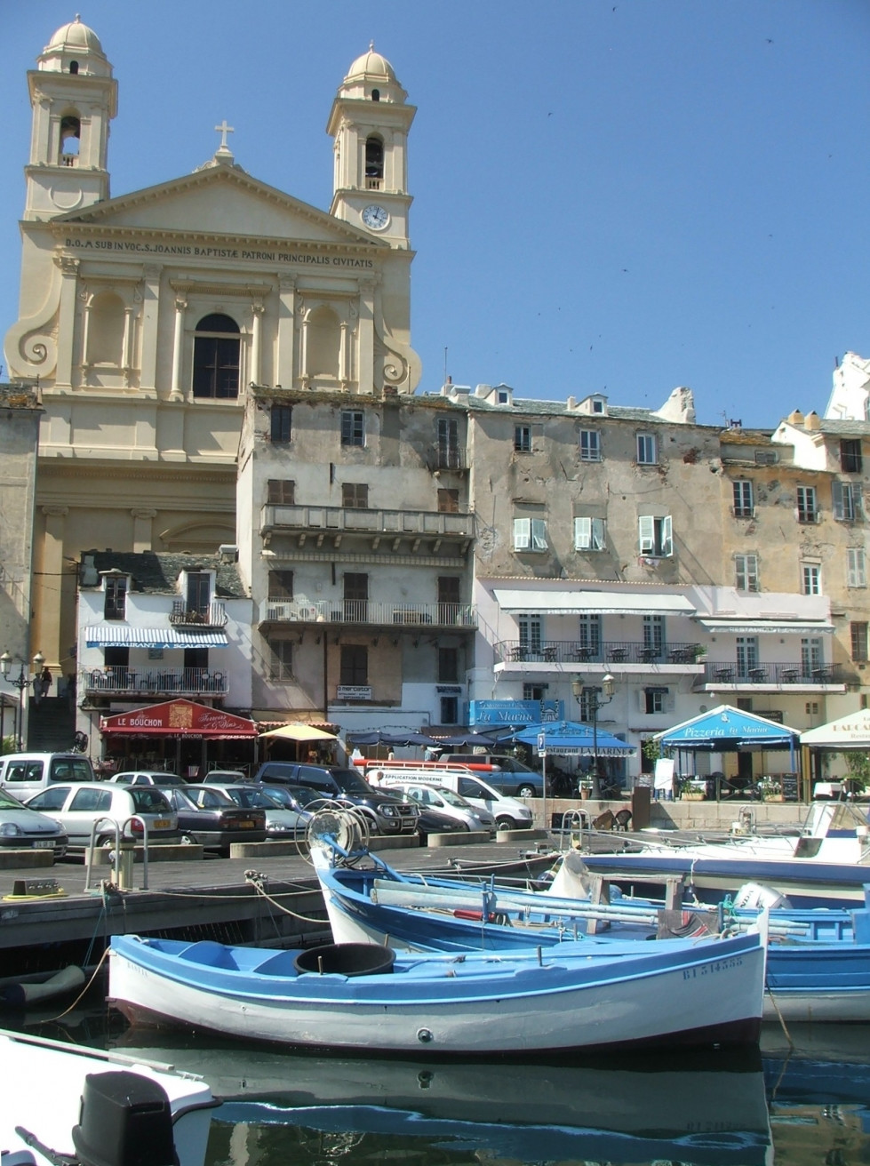 Церковь в Бастии, Франция – фотографии Франции