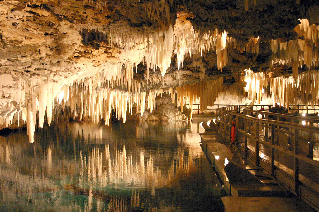 Пещеры Кристал-Кейв – фотографии Бермудских островов