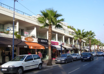 Магазины в Жуан-ле-Пен, Франция – фотографии Франции