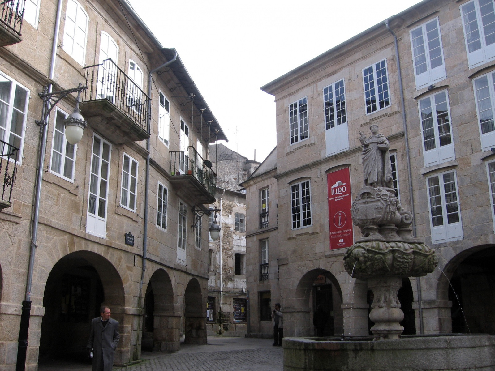 Город Луго в регионе Галисия – фотографии Испании