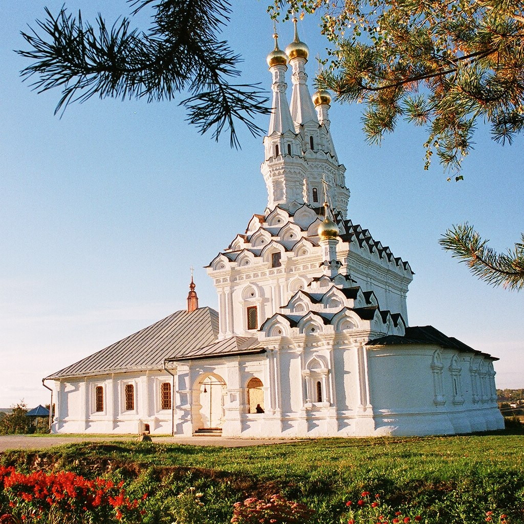 Трёхшатровая Одигитриевская церковь, Смоленская область, Вязьма – фотографии России