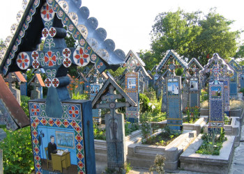 Весёлое кладбище (Cimitirul Vesel) в Румынии – фотографии Румынии