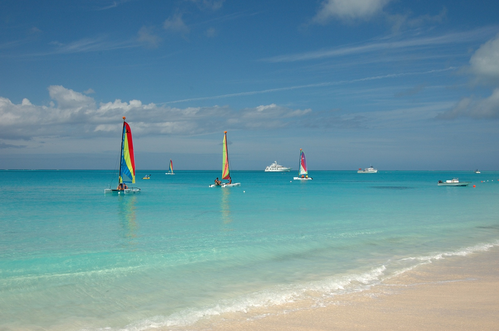 Провиденсиалес (Providenciales) – фотографии Тёркс и Кайкос