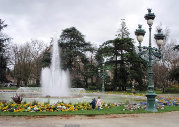 Фонтан в Тулузе, Франция. Фото 3 – фотографии Франции