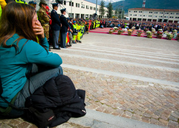 Похоронная процессия в Л’Aквиле, землетрясение 2009 года – фотографии Италии