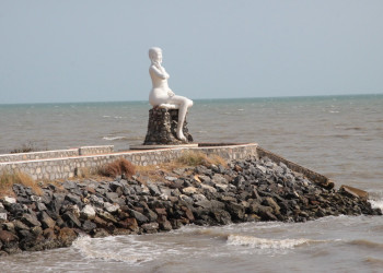Скульптура в Кепе, Камбоджа – фотографии Камбоджи