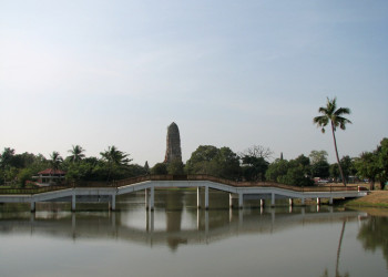 Озеро в Аюттхая, Тайланд – фотографии Таиланда