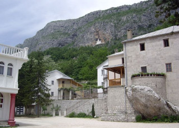 Дома в Даниловграде, Черногория – фотографии Черногории