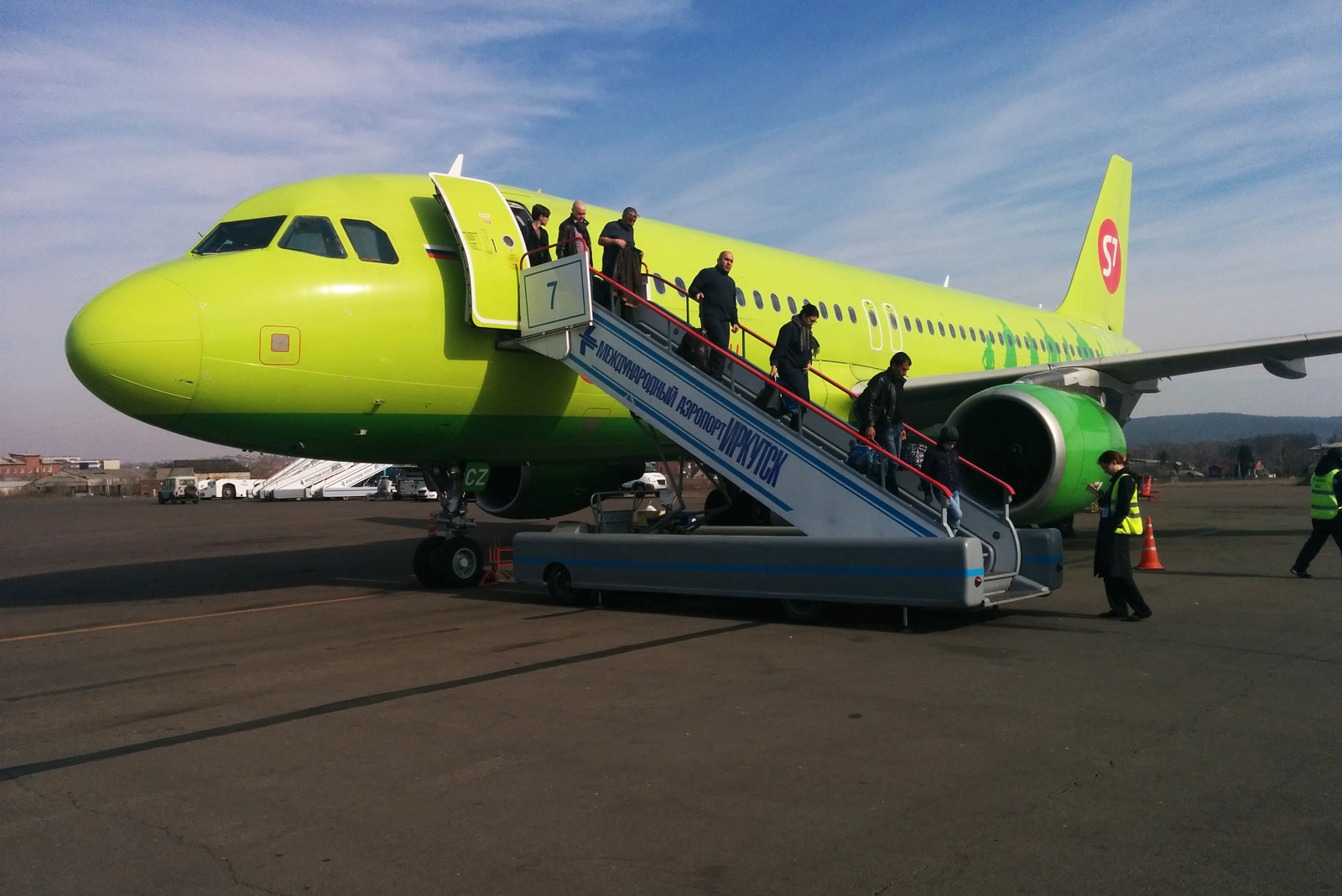 Аэропорт Иркутска. Фото 1 – фотографии России