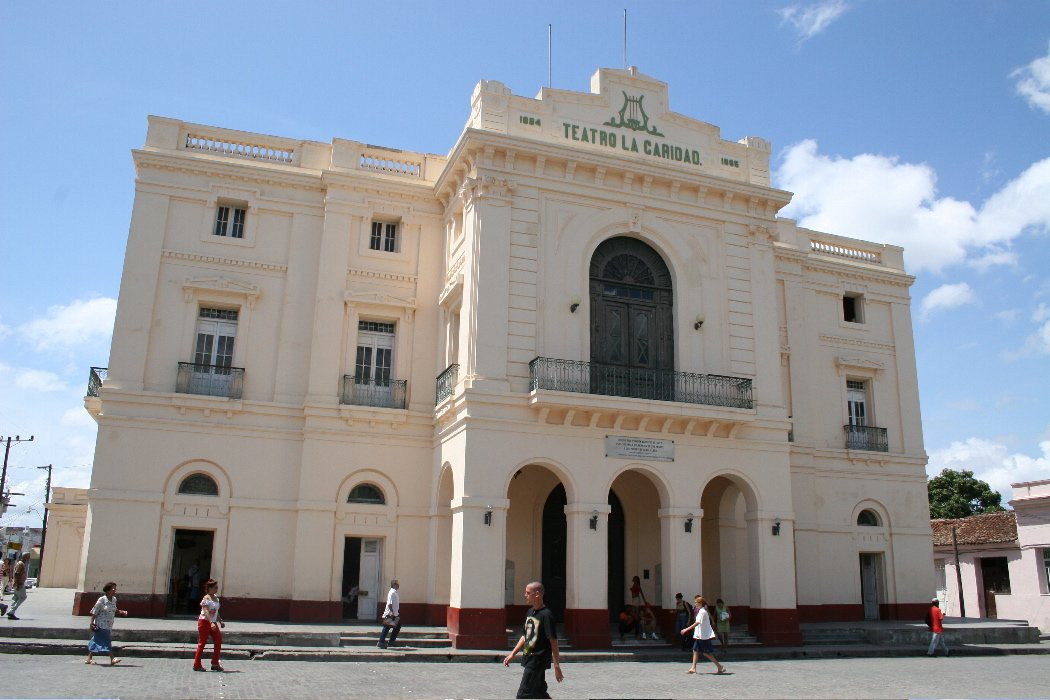 Театр в Санта-Клара, Куба – фотографии Кубы