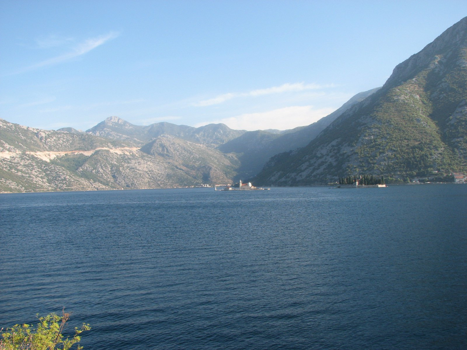 Море в Которском заливе, Черногория. Фото 6 – фотографии Черногории