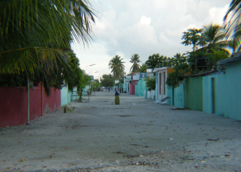 Улица в Гаафу Алифу Атолл, Мальдивы – фотографии Мальдивских островов