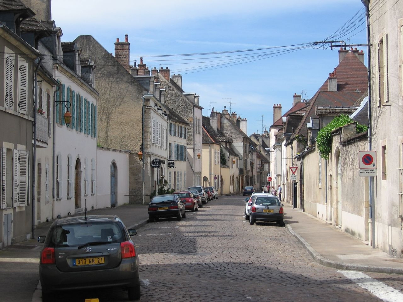 Улица в Боне, Франция. Фото 2 – фотографии Франции