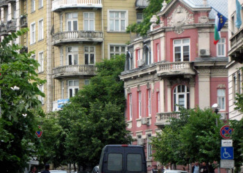 Улица в Софии, Болгария. Фото 12 – фотографии Болгарии