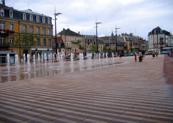 Площадь в Бельфоре, Франция – фотографии Франции