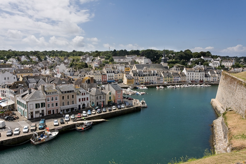 Панорамный вид в Ле-Пале, Франция. Фото 1 – фотографии Франции
