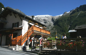 Дом в Ле-Тур, Франция – фотографии Франции