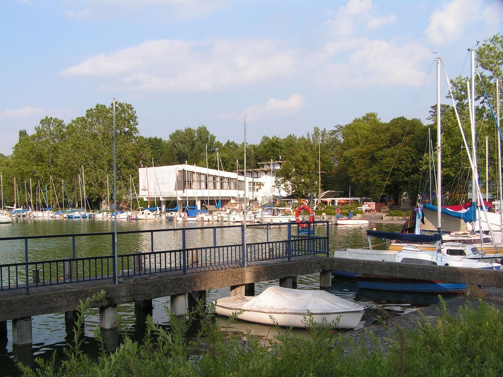 Балатонфёльдвар, Балатон озеро, Венгрия, фото № 69790 – фотографии Венгрии