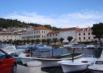 Причал в Вела-Лука, Хорватия – фотографии Хорватии