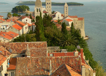 Дома в Раб, Хорватия. Фото 17 – фотографии Хорватии